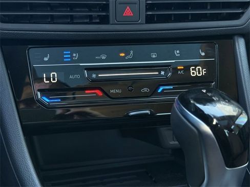 New 2026 Volkswagen Jetta SEL image 17