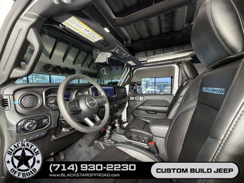 Used 2024 Jeep Wrangler Unlimited Rubicon 4xe AWD/4WD image 26