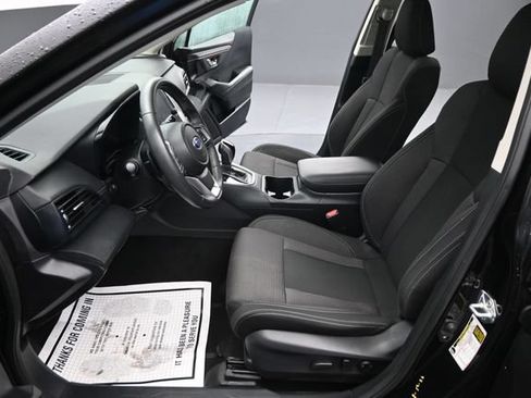 Used 2024 Subaru Outback Premium AWD/4WD image 14