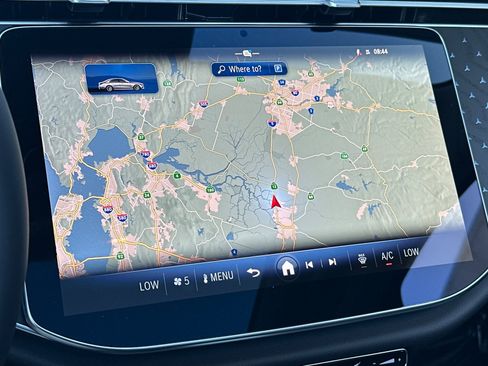 New 2026 Mercedes-Benz E 450 4MATIC Sedan image 18