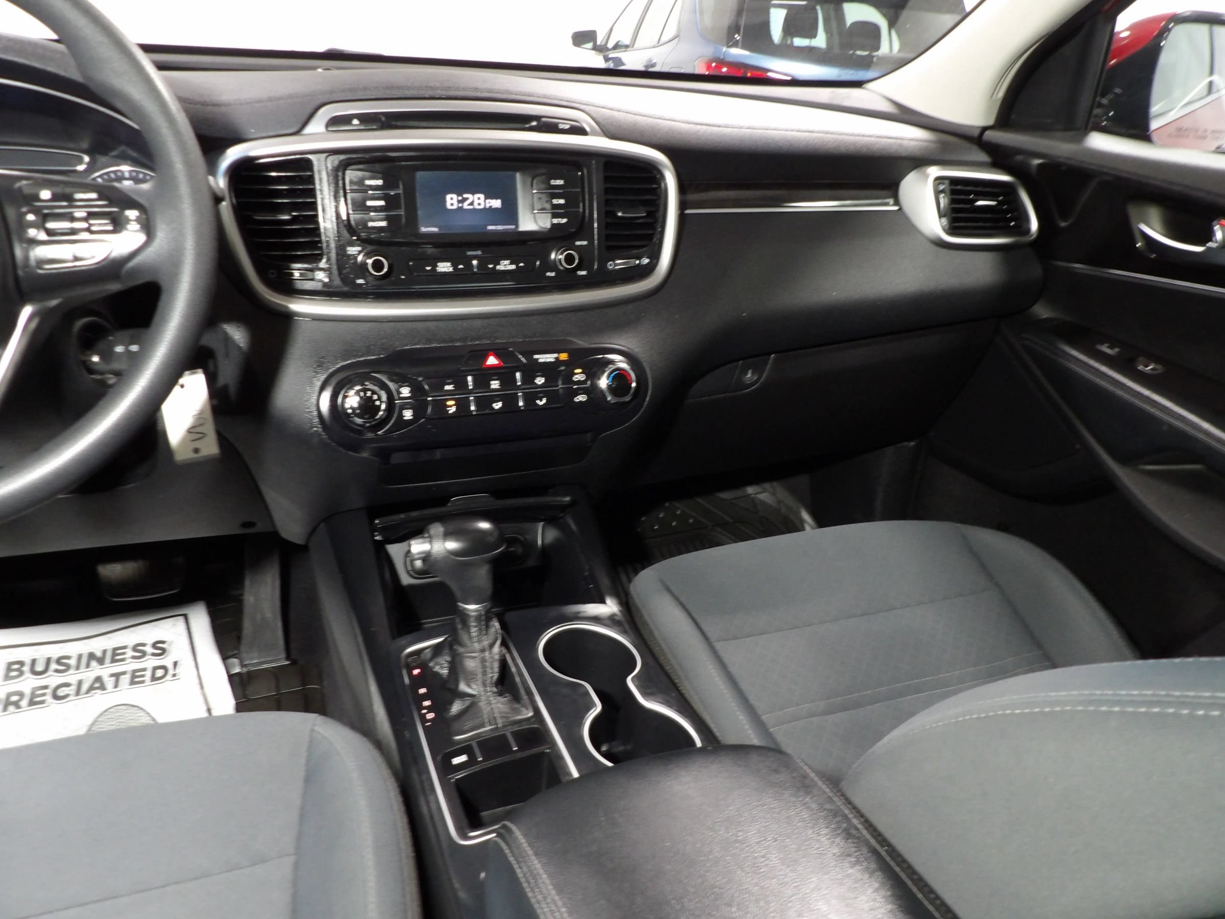 Used 2017 Kia Sorento FWD image 13