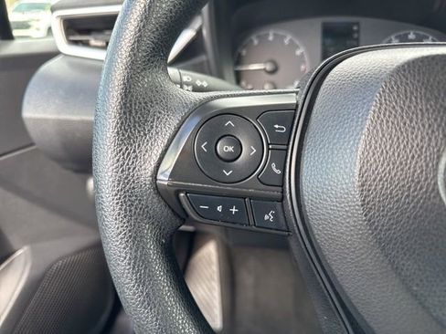 Used 2023 Toyota Corolla LE image 14