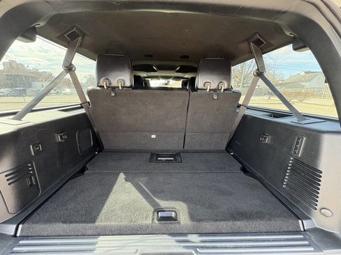 Used 2016 Ford Expedition EL Platinum image 33