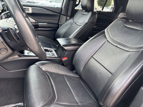 Used 2021 Ford Explorer ST w/ Equipment Group 401A image 22
