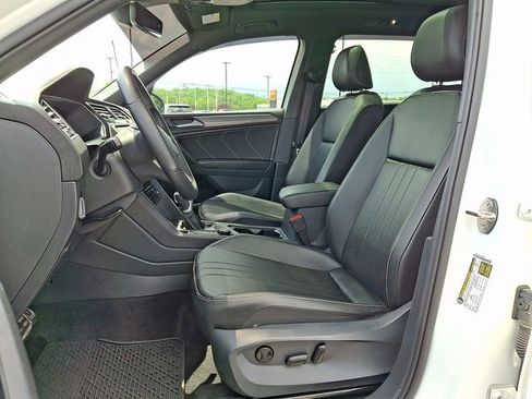 Used 2024 Volkswagen Tiguan SE R-Line AWD/4WD image 15