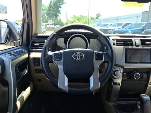 Used 2013 Toyota 4Runner SR5 w/ Premium Pkg AWD/4WD image 15