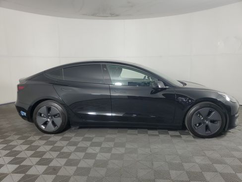 Used 2021 Tesla Model 3 Long Range AWD/4WD image 3