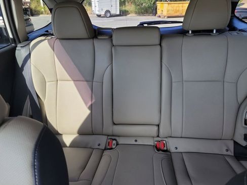 Used 2025 Subaru Outback Limited w/ Popular Package #2 image 5