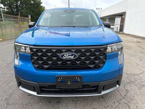 Used 2025 Ford Maverick XLT w/ Equipment Group 302A AWD/4WD image 7