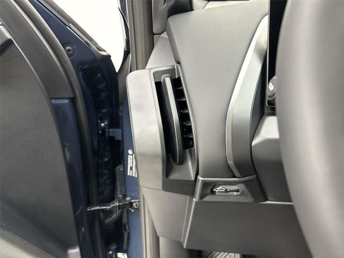 New 2025 BMW X3 M50 w/ Premium Package image 31