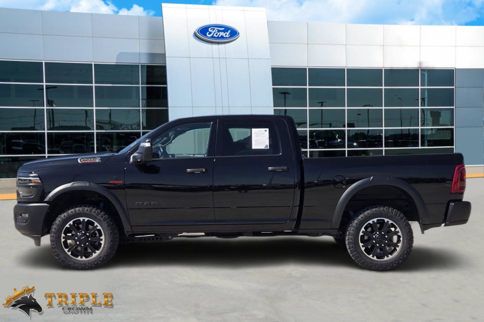 Used 2026 RAM 2500 Rebel AWD/4WD image 3