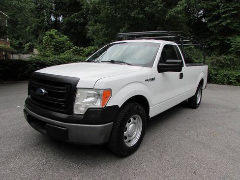 Used 2013 Ford F150 XL RWD image 2