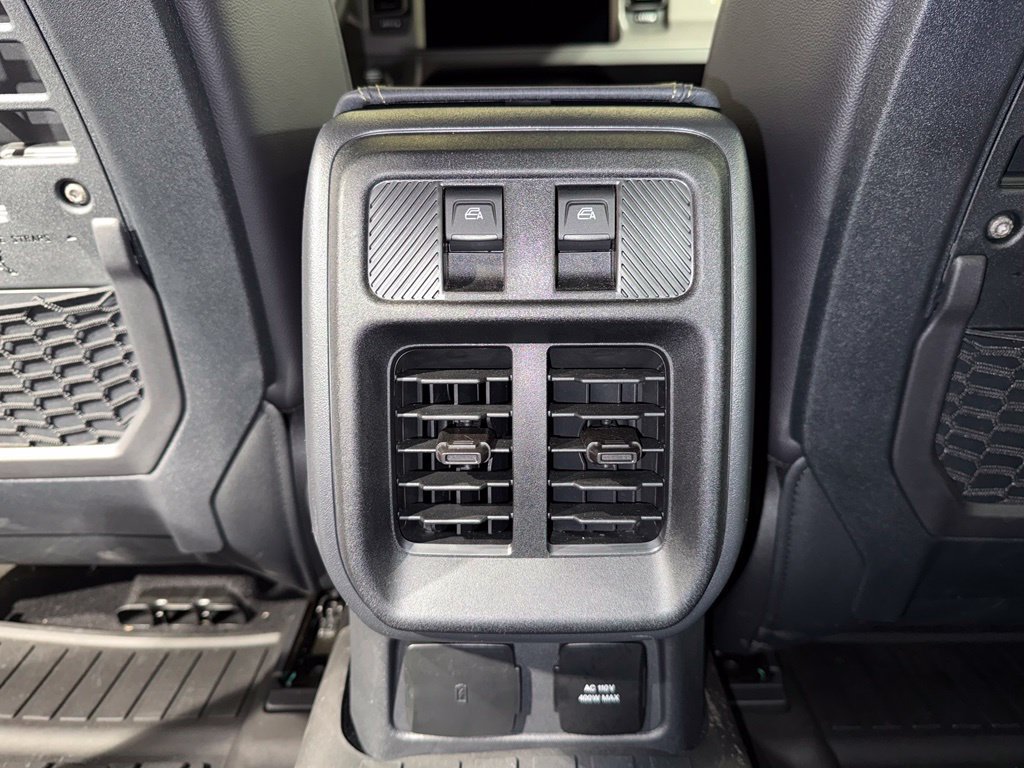 Used 2026 Ford Bronco Badlands AWD/4WD image 20