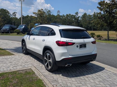 New 2026 Mercedes-Benz GLA 250 4MATIC image 8