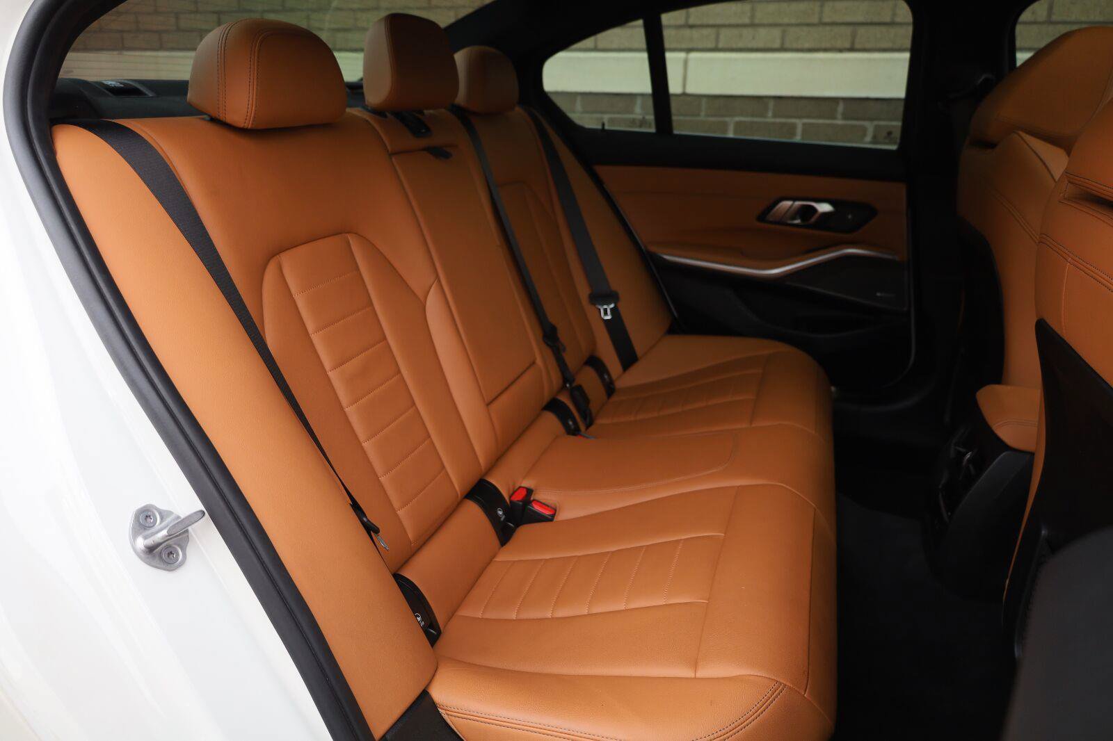 Used 2021 BMW 330i Sedan w/ Premium Package RWD image 24