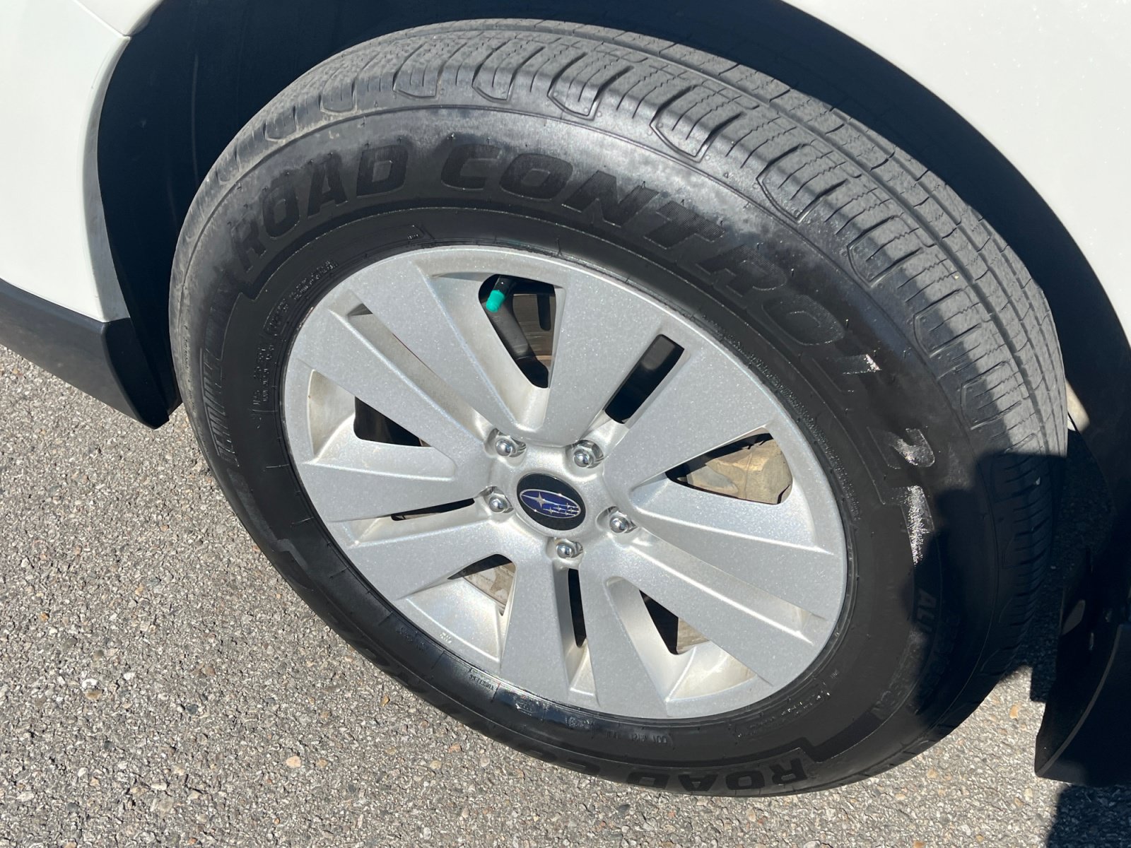 Used 2019 Subaru Outback 2.5i Premium AWD/4WD image 26