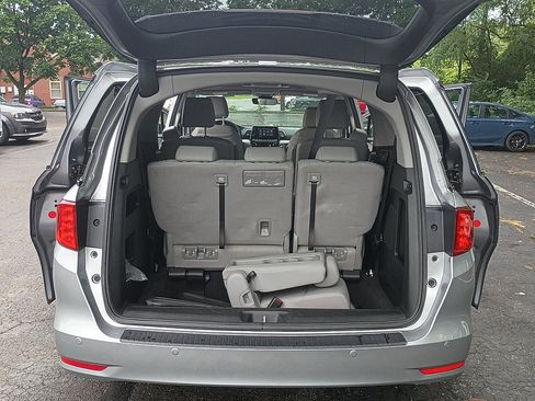 Used 2024 Honda Odyssey Touring image 14
