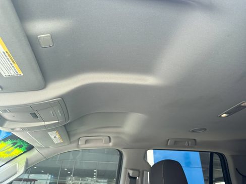 Used 2020 Chevrolet Tahoe LS AWD/4WD image 35
