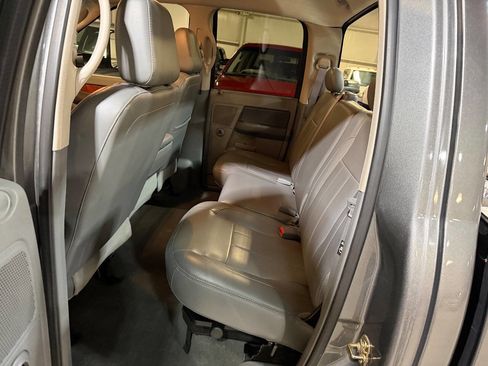 Used 2006 Dodge Ram 2500 Truck Laramie w/ Trailer Tow Group image 25