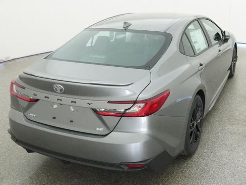 New 2026 Toyota Camry SE FWD image 8