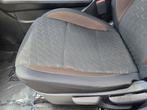 Used 2024 Nissan Kicks SR FWD image 22