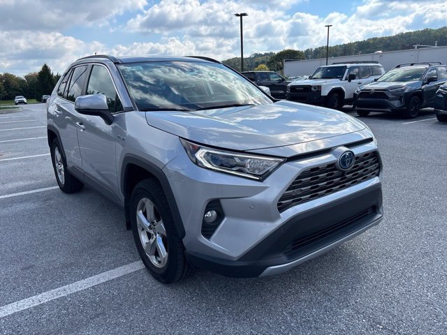 Used 2021 Toyota RAV4 Limited AWD/4WD image 3