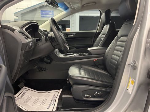 Used 2017 Ford Edge SEL w/ Equipment Group 201A image 10