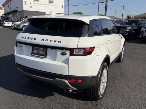 Used 2019 Land Rover Range Rover Evoque SE image 54