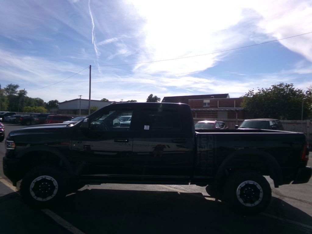 Used 2022 RAM 2500 Power Wagon w/ Level 2 Equipment Group AWD/4WD image 5