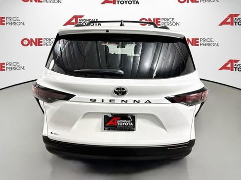 Certified 2026 Toyota Sienna LE FWD image 7