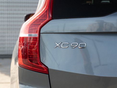 Used 2019 Volvo XC90 T6 Momentum image 31