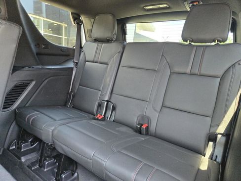 Used 2023 Chevrolet Tahoe RST RWD image 28