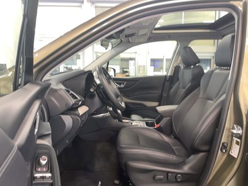 Used 2024 Subaru Forester Limited image 8