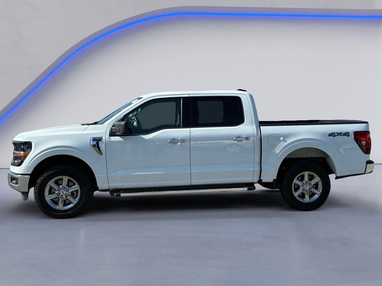 Used 2025 Ford F150 XLT w/ Equipment Group 301A Standard AWD/4WD image 3