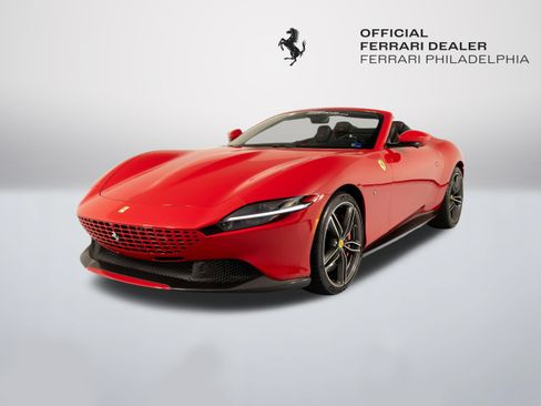 Certified 2025 Ferrari Roma Spider RWD image 3