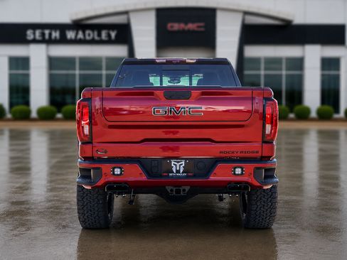 New 2025 GMC Sierra 1500 AT4 w/ AT4 Premium Package AWD/4WD image 6