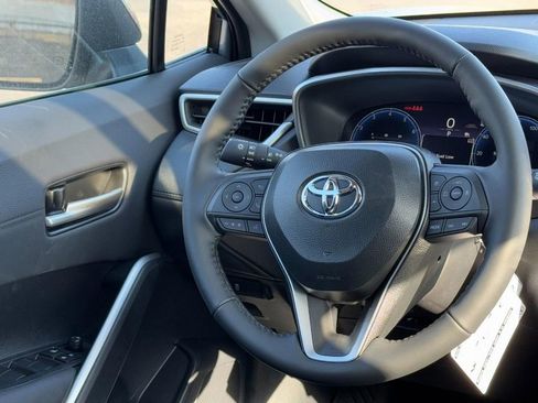 New 2026 Toyota Corolla Cross XLE image 8