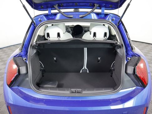 Used 2025 MINI Cooper S image 28