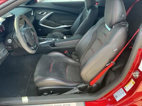 Used 2022 Chevrolet Camaro ZL1 RWD image 20