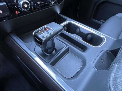 Used 2022 GMC Sierra 1500 SLT w/ SLT Premium Plus Package image 17