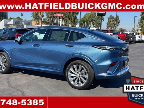 New 2025 Buick Envista Avenir image 3