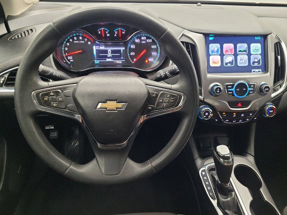 Used 2017 Chevrolet Cruze LT w/ Sun And Sound Package FWD image 22