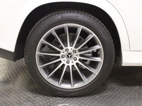 Used 2026 Mercedes-Benz GLE 450 4MATIC image 11