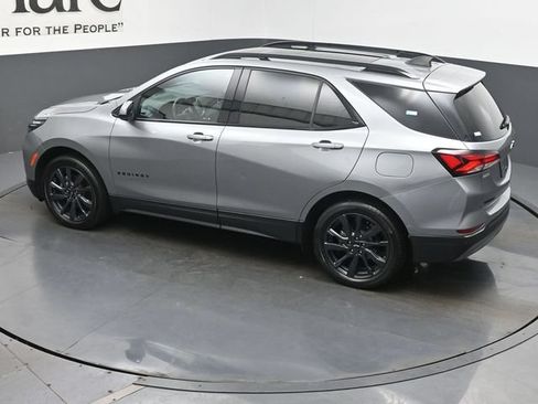 Used 2023 Chevrolet Equinox RS w/ RS Leather Package FWD image 44