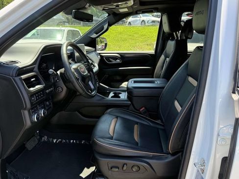 Certified 2024 GMC Yukon AT4 w/ Technology Package AWD/4WD image 12