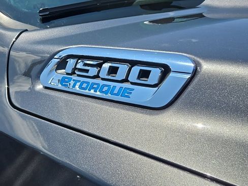 Certified 2023 RAM 1500 Big Horn AWD/4WD image 5