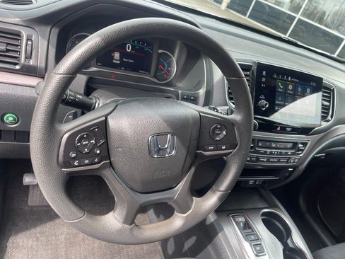 Used 2022 Honda Pilot Sport image 23