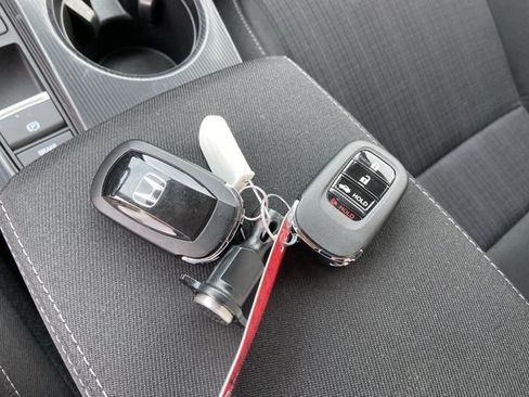 Used 2025 Honda Civic LX image 42