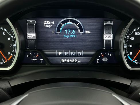 Used 2022 RAM 1500 Big Horn AWD/4WD image 8