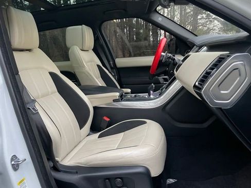 Used 2019 Land Rover Range Rover Sport Supercharged image 21